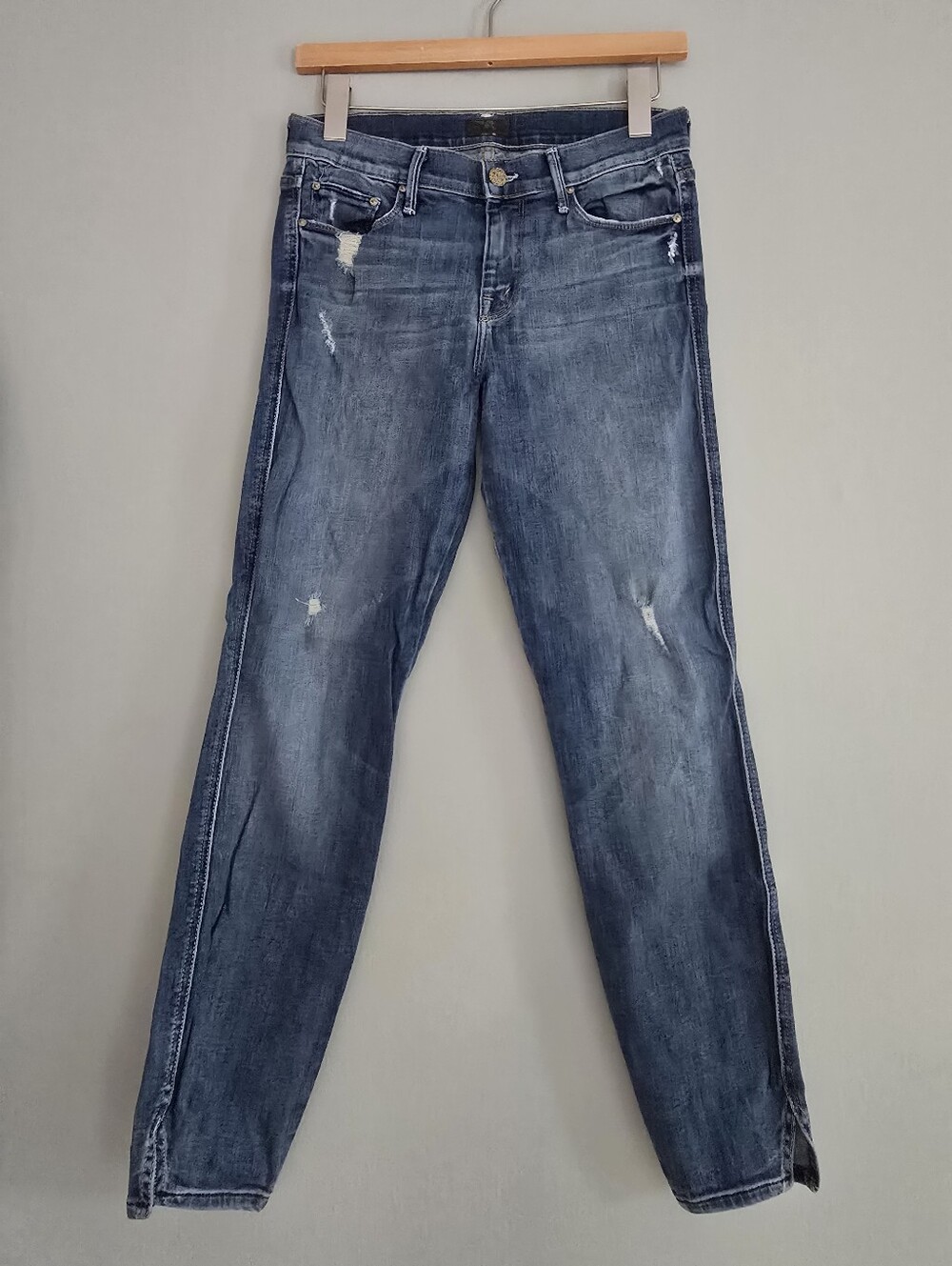 Mother The Vamp Distressed Low Rise Blue Denim Jeans in Rough It Up Wash, 27